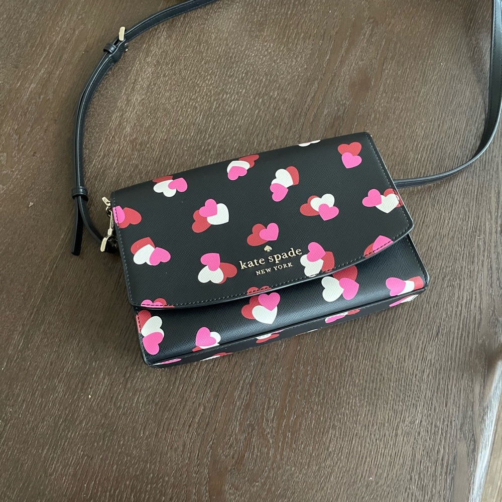 Kate spade Carson flutter hearts printed convertible crossbody